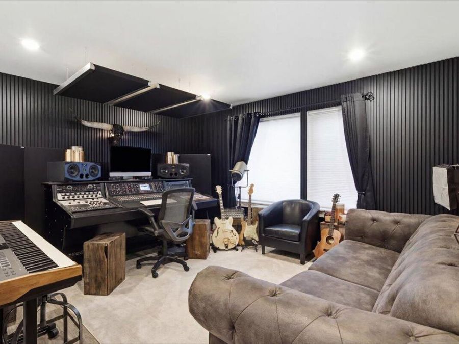 Property Image 34