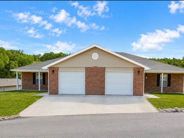 20906 Hartsburg A & B Lane, St Robert, MO 65584