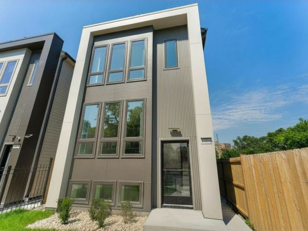 6402 S Vernon Avenue , Chicago, IL 60637