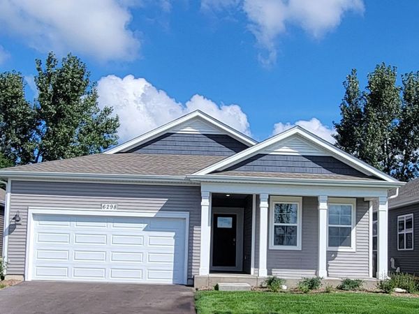6298 Redwood Trail, Wonder Lake, IL 60097