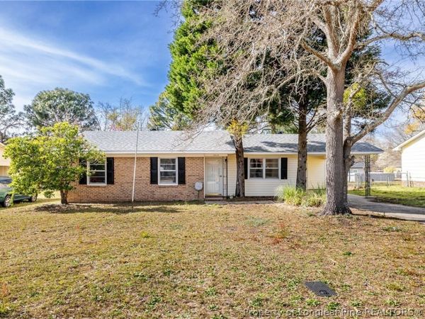 3636 Metric Drive, Hope Mills, NC 28348