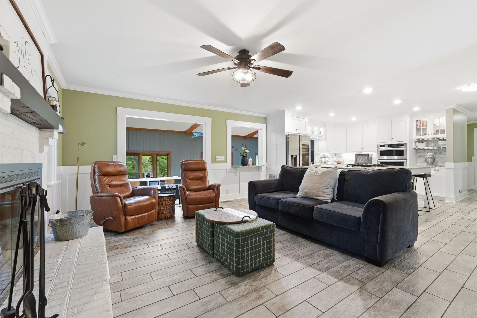 5270 Berkeley Ct. Photo 10