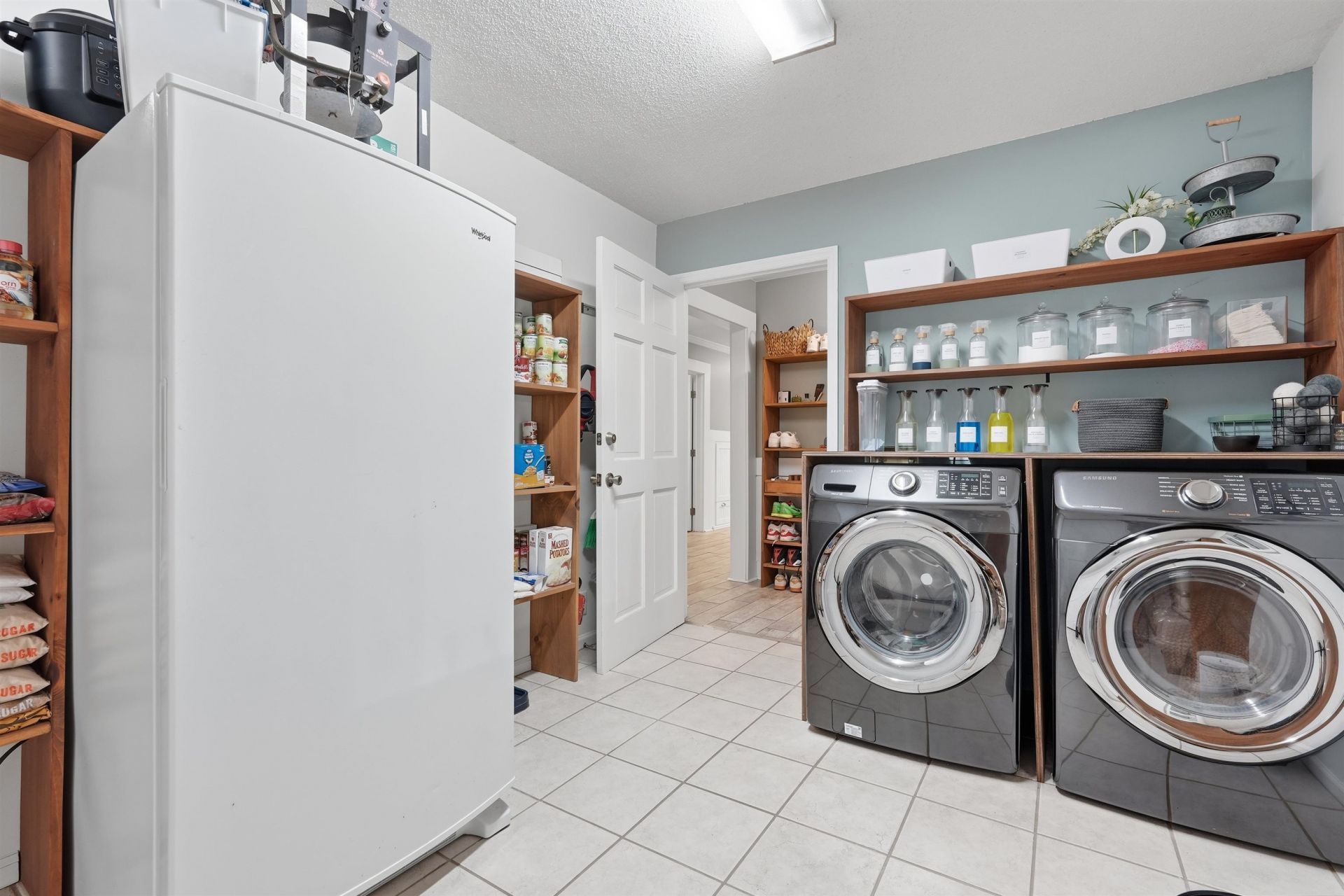 5270 Berkeley Ct. Photo 22