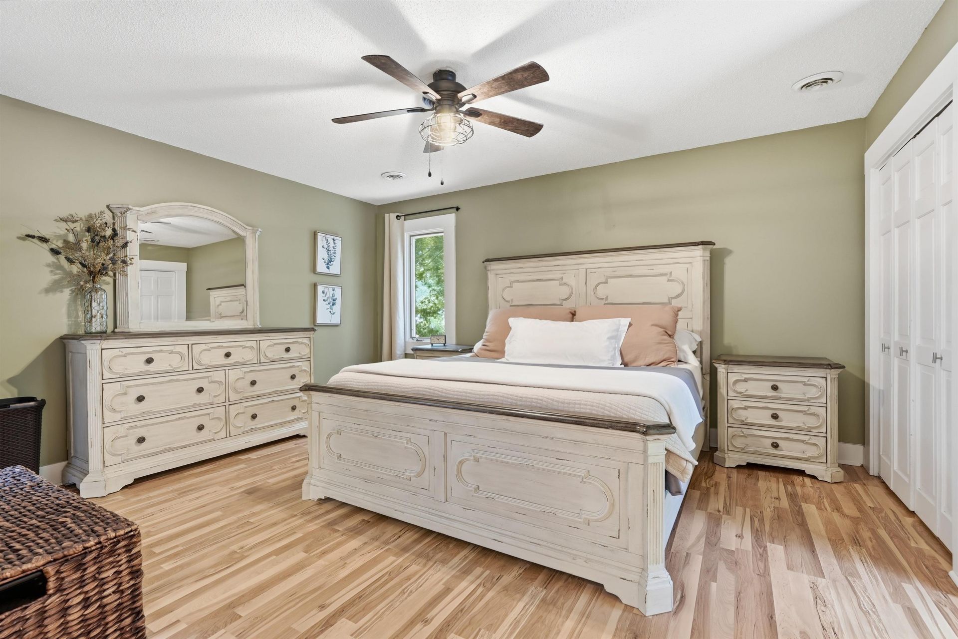 5270 Berkeley Ct. Photo 25