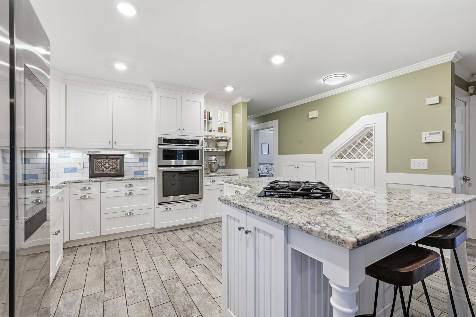 5270 Berkeley Ct. Photo 6