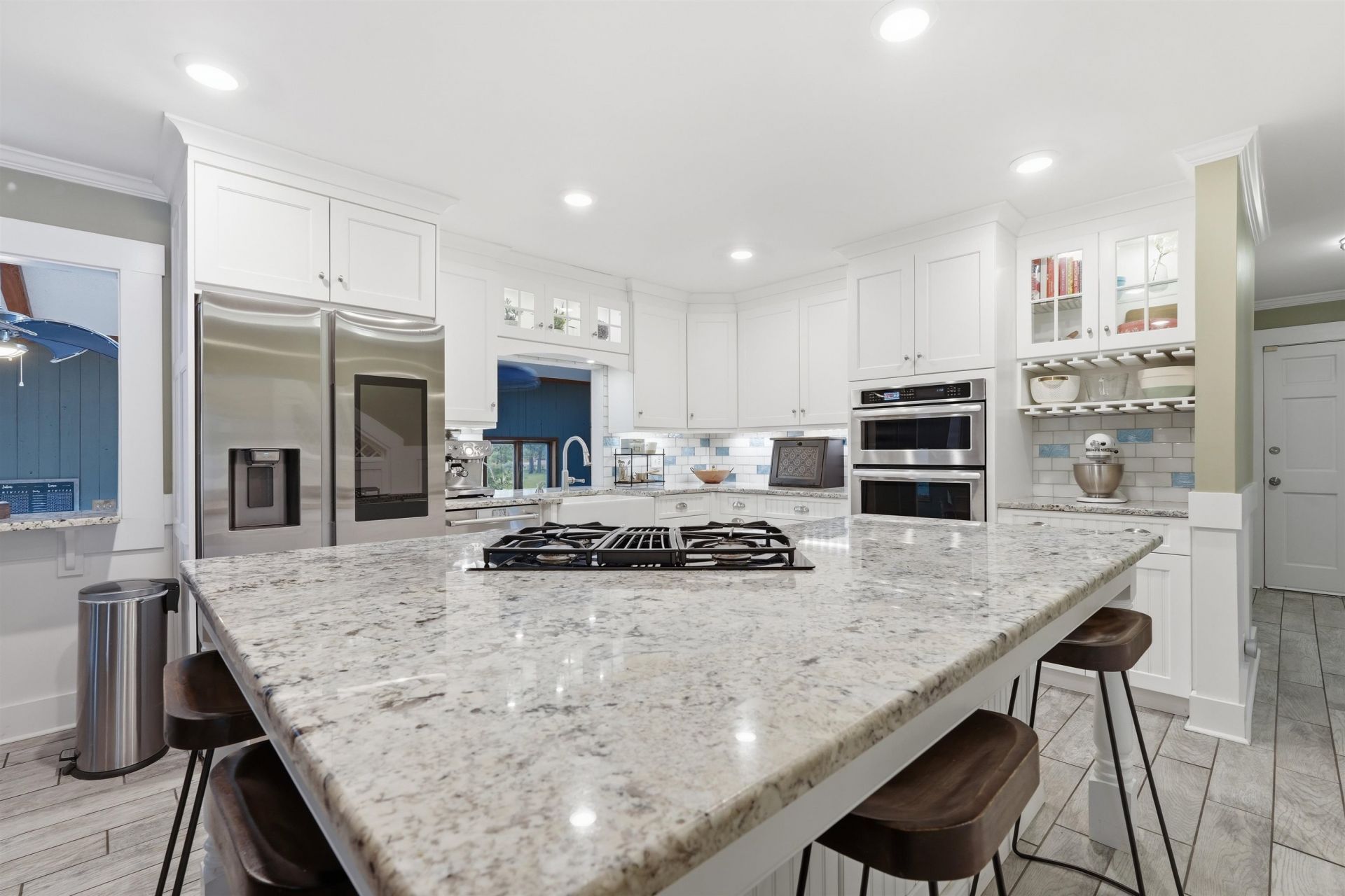 5270 Berkeley Ct. Photo 8