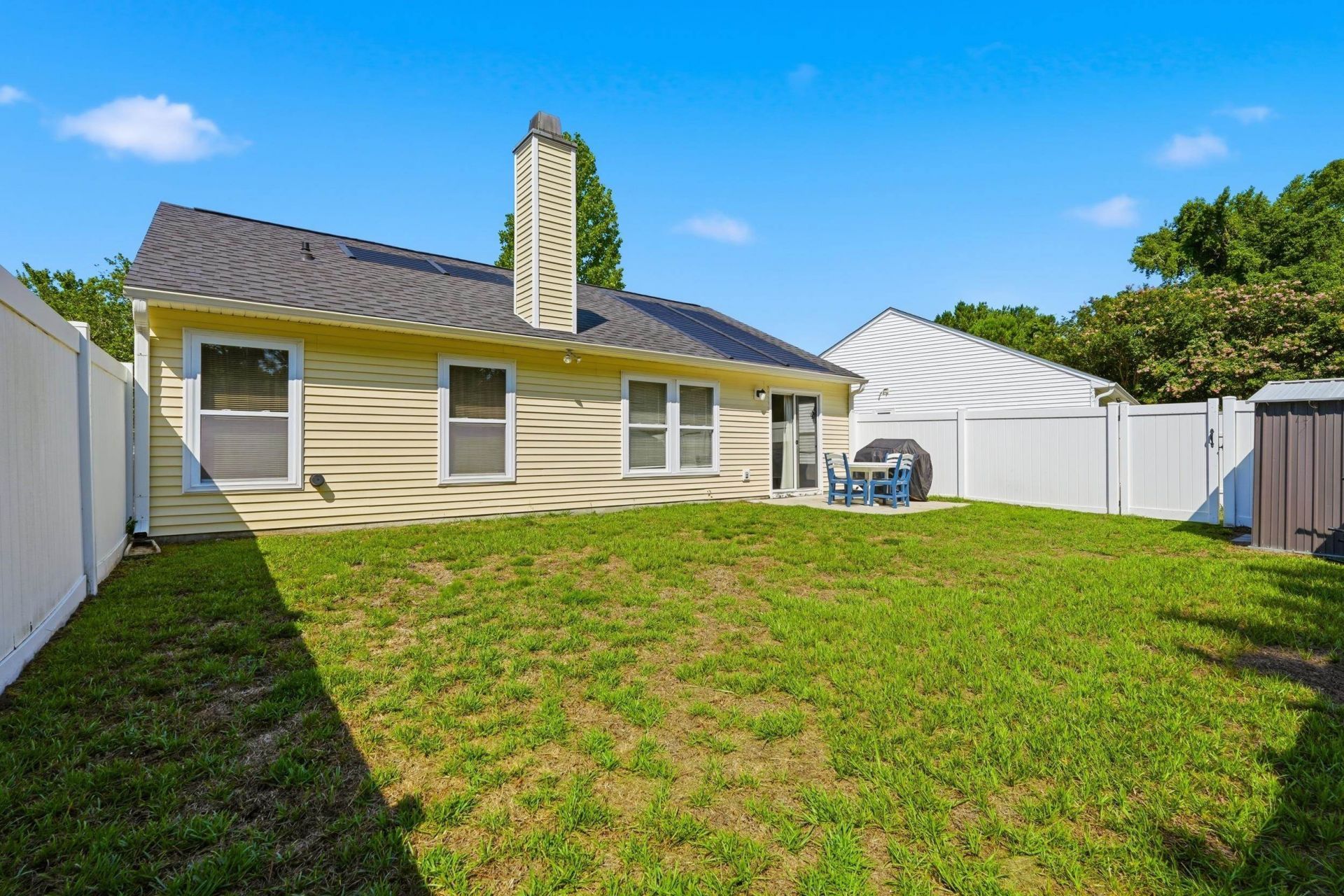 3081 Regency Oak Dr. Photo 10