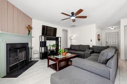3081 Regency Oak Dr. photo 4