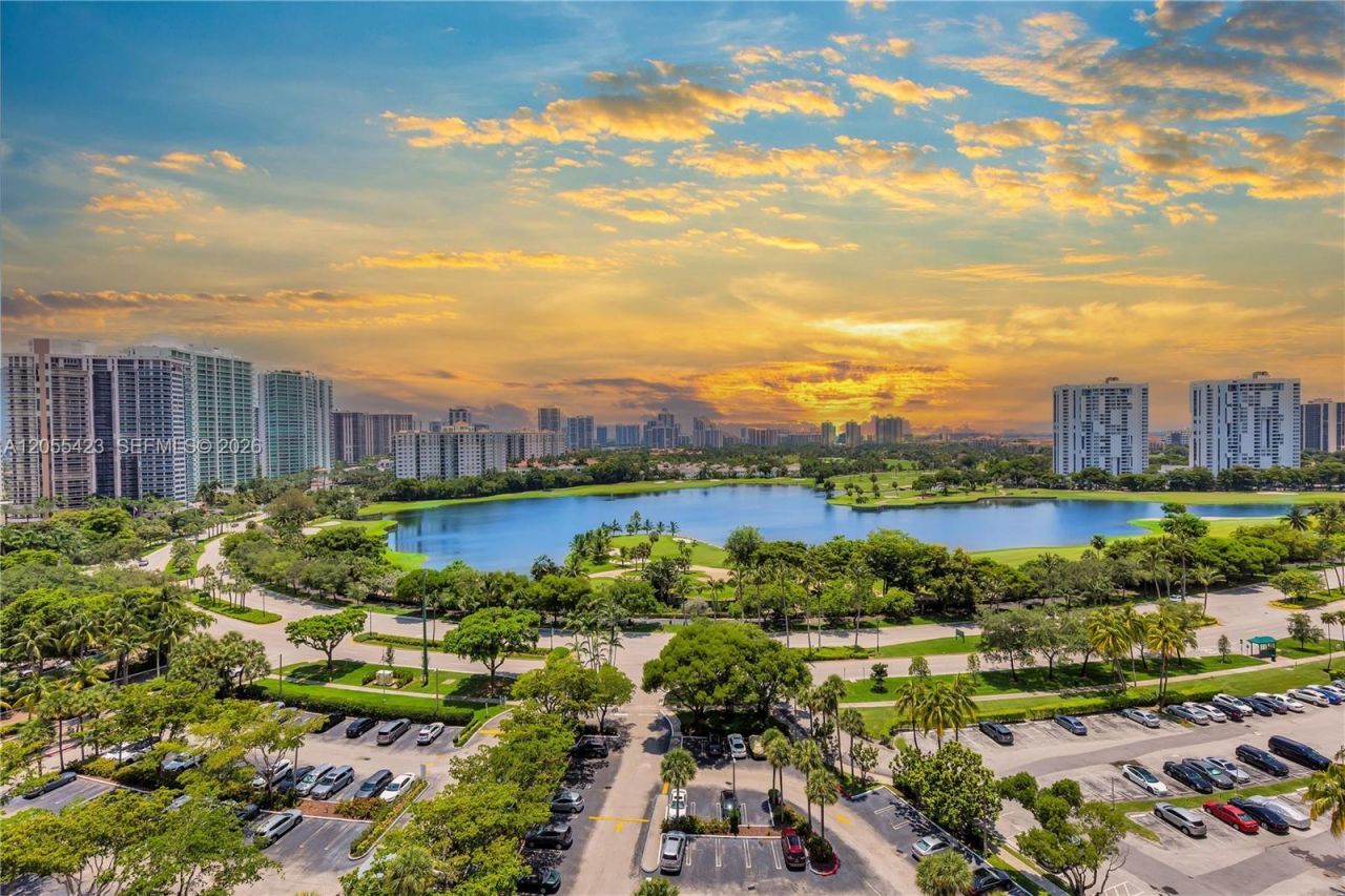 3731 N Country Club Dr, Unit 1825, Aventura, FL 33180 Photo
