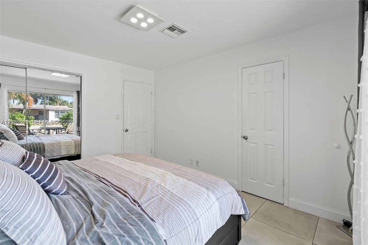 3035 Hayes St, Hollywood, FL 33021 Photo