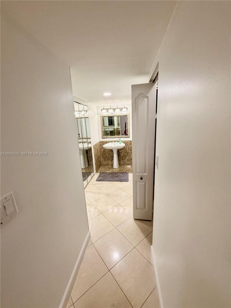 6301 N University Dr , Unit 217, Tamarac, FL 33321 Photo