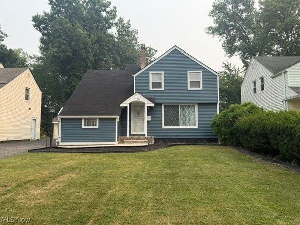 19316 Shakerwood Road , Warrensville Heights, OH 44122