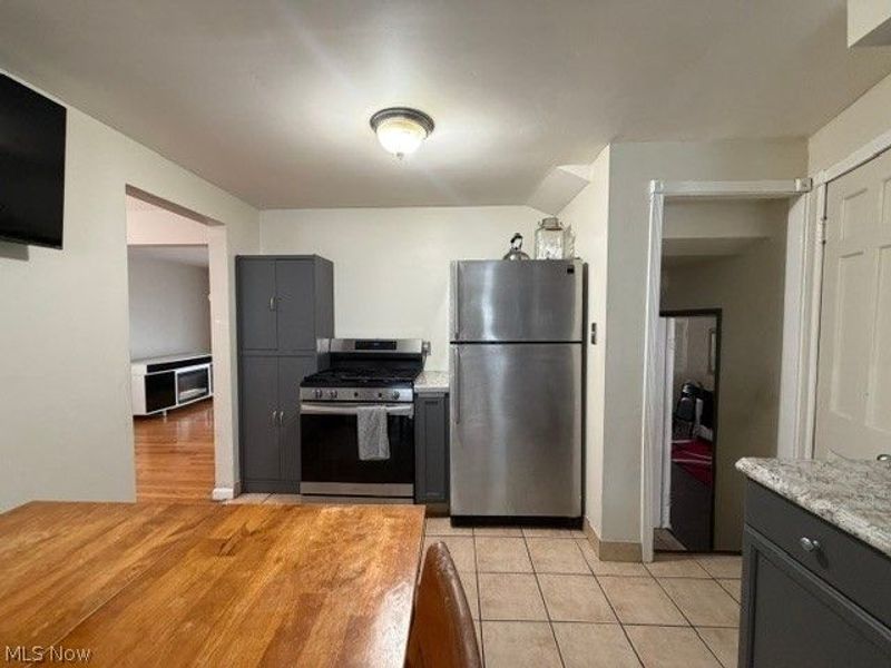 19316 Shakerwood Road, Warrensville Heights, OH 44122 Photo 19