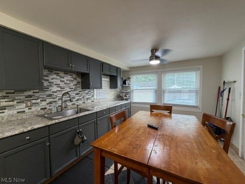 19316 Shakerwood Road, Warrensville Heights, OH 44122 Photo 20