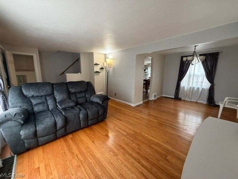 19316 Shakerwood Road, Warrensville Heights, OH 44122 Photo 24