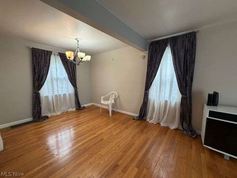 19316 Shakerwood Road, Warrensville Heights, OH 44122 Photo 30
