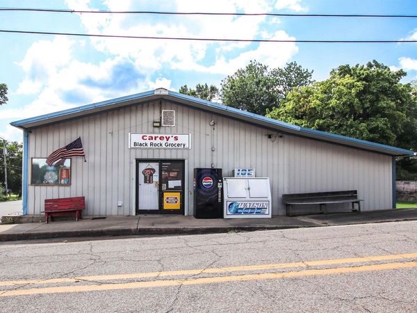 182 N 3Rd St, Black Rock, AR 72415