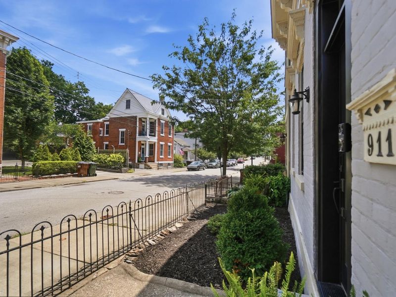 911 Philadelphia Street, Covington, KY 41011 Photo 4