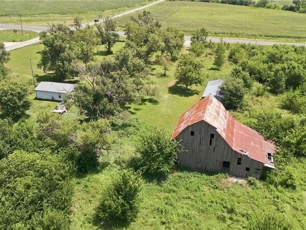 4191 Delaware Road, Elsmore, KS 66732