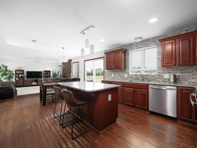 1472 Alton Road, Galloway, OH 43119 Photo 15