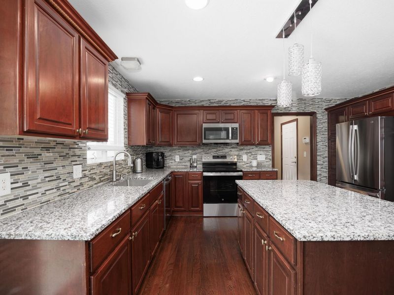 1472 Alton Road, Galloway, OH 43119 Photo 17