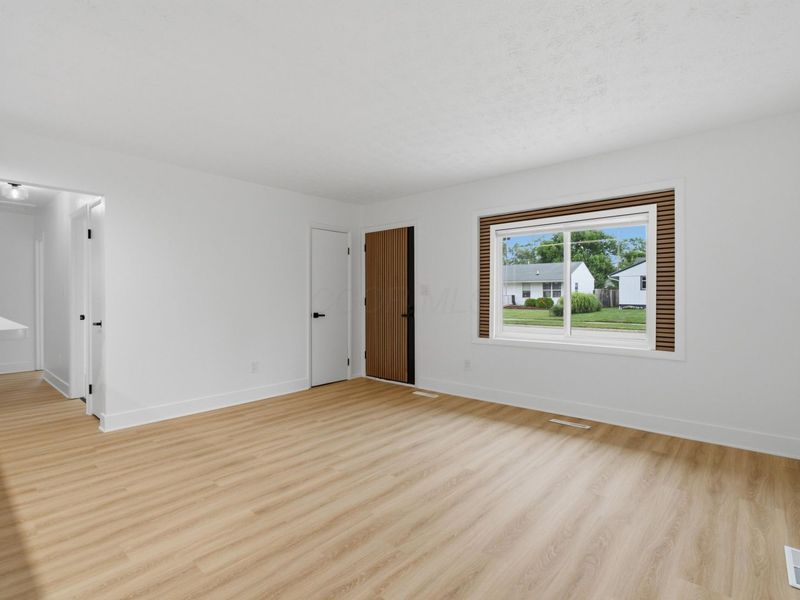 4495 Grimsby Road, Columbus, OH 43227 Photo 15