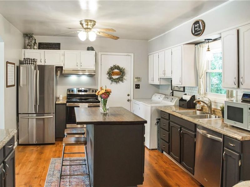 3004 Blackhawk Road, Kettering, OH 45420 Photo 3
