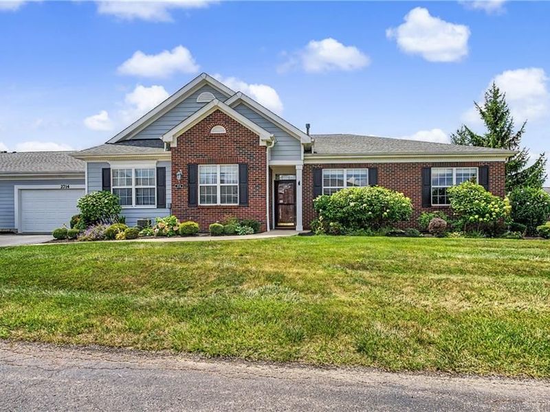 2714 Cedarbrook Way, Beavercreek, OH 45431 Photo 2