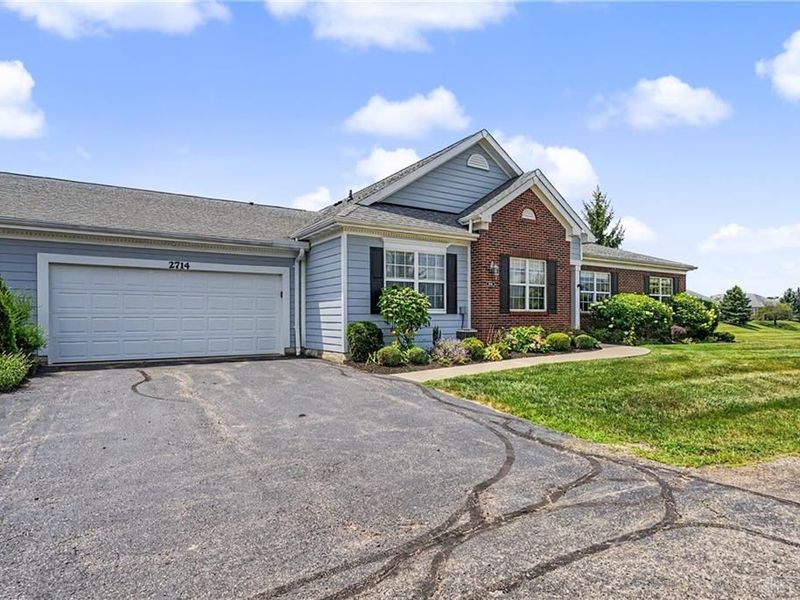 2714 Cedarbrook Way, Beavercreek, OH 45431 Photo 3
