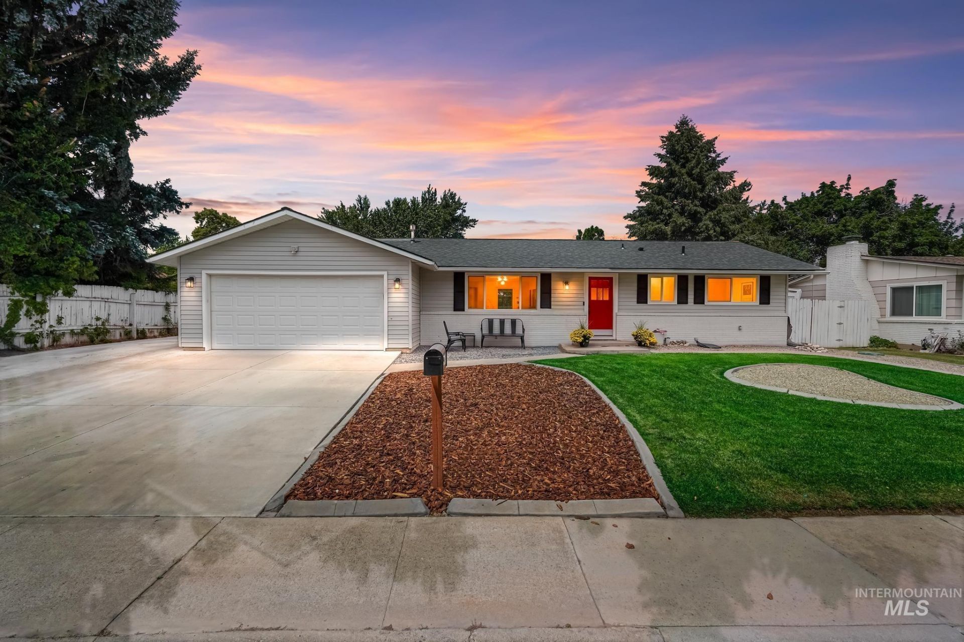 3033 N Constantine St, Boise, ID 83704 Main Photo