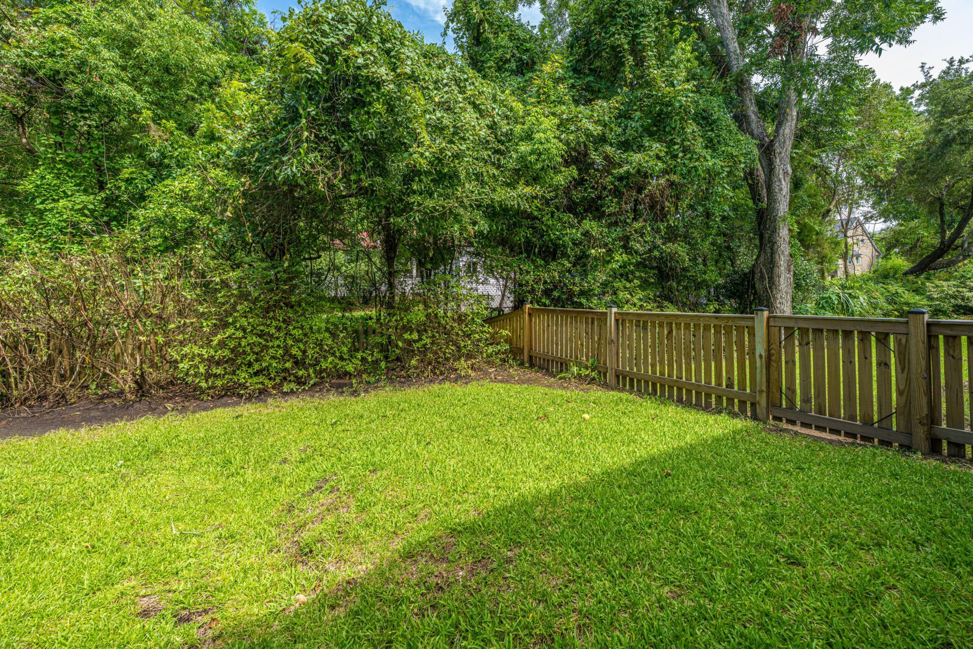230 Marsh Oaks Drive Photo 27