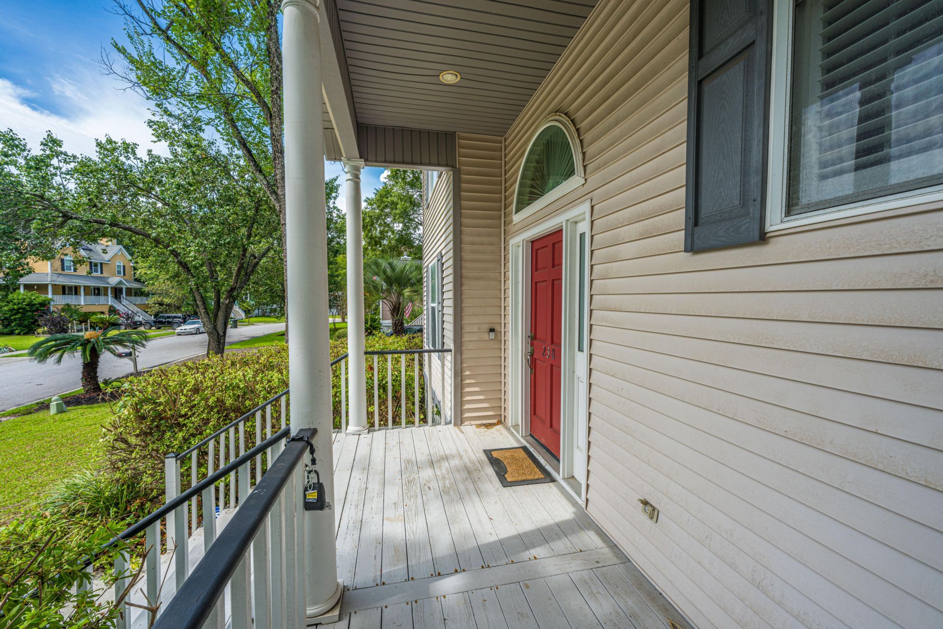 230 Marsh Oaks Drive Photo 4