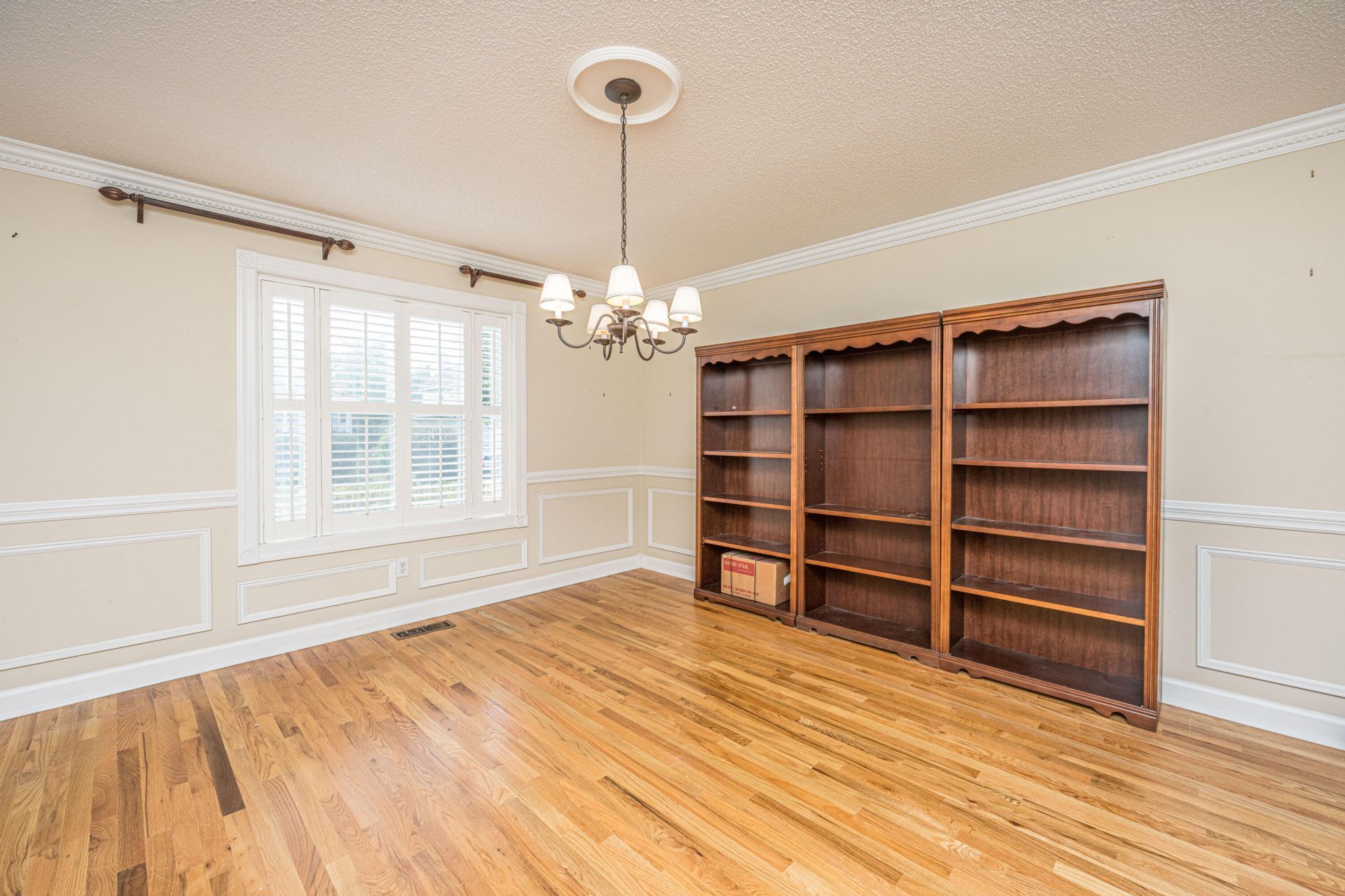 230 Marsh Oaks Drive Photo 6