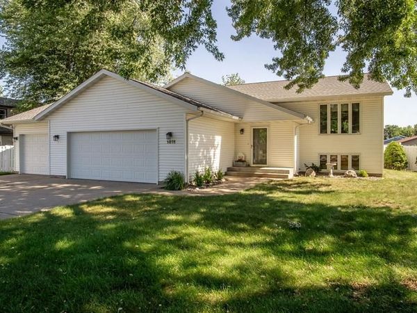 1811 Mitscher Avenue, Eau Claire, WI 54701