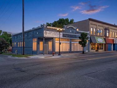 871 Payne Avenue , Saint Paul, MN 55130