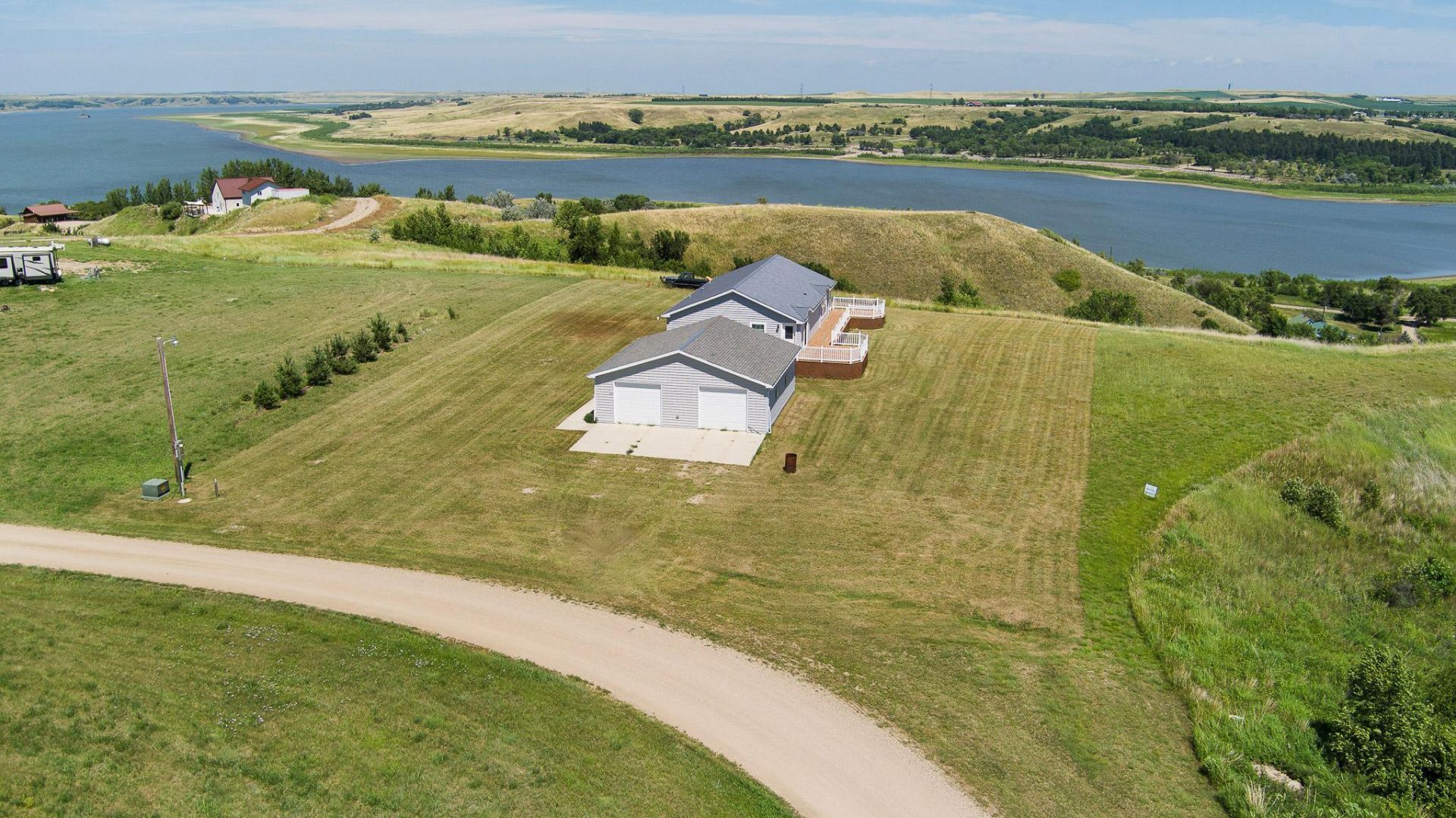 759 SW Jacob Lane Sw, Linton, ND 58552 Main Photo