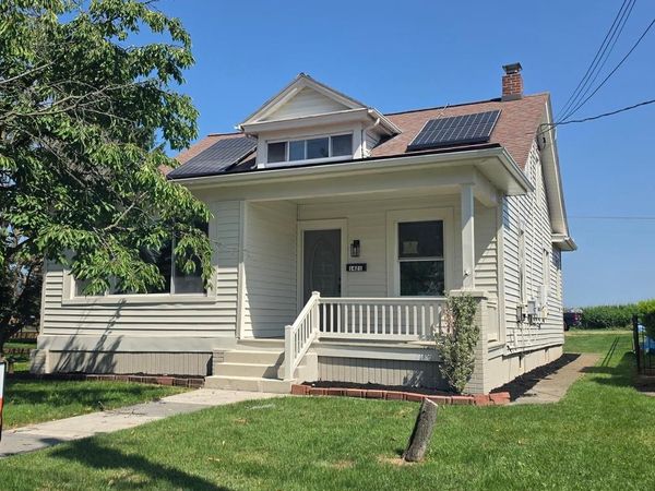 1421 E DERRY ROAD, HERSHEY, PA 17033