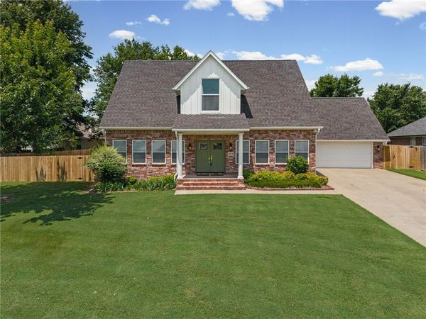 3838 Scarlett Terrace , Springdale, AR 72762