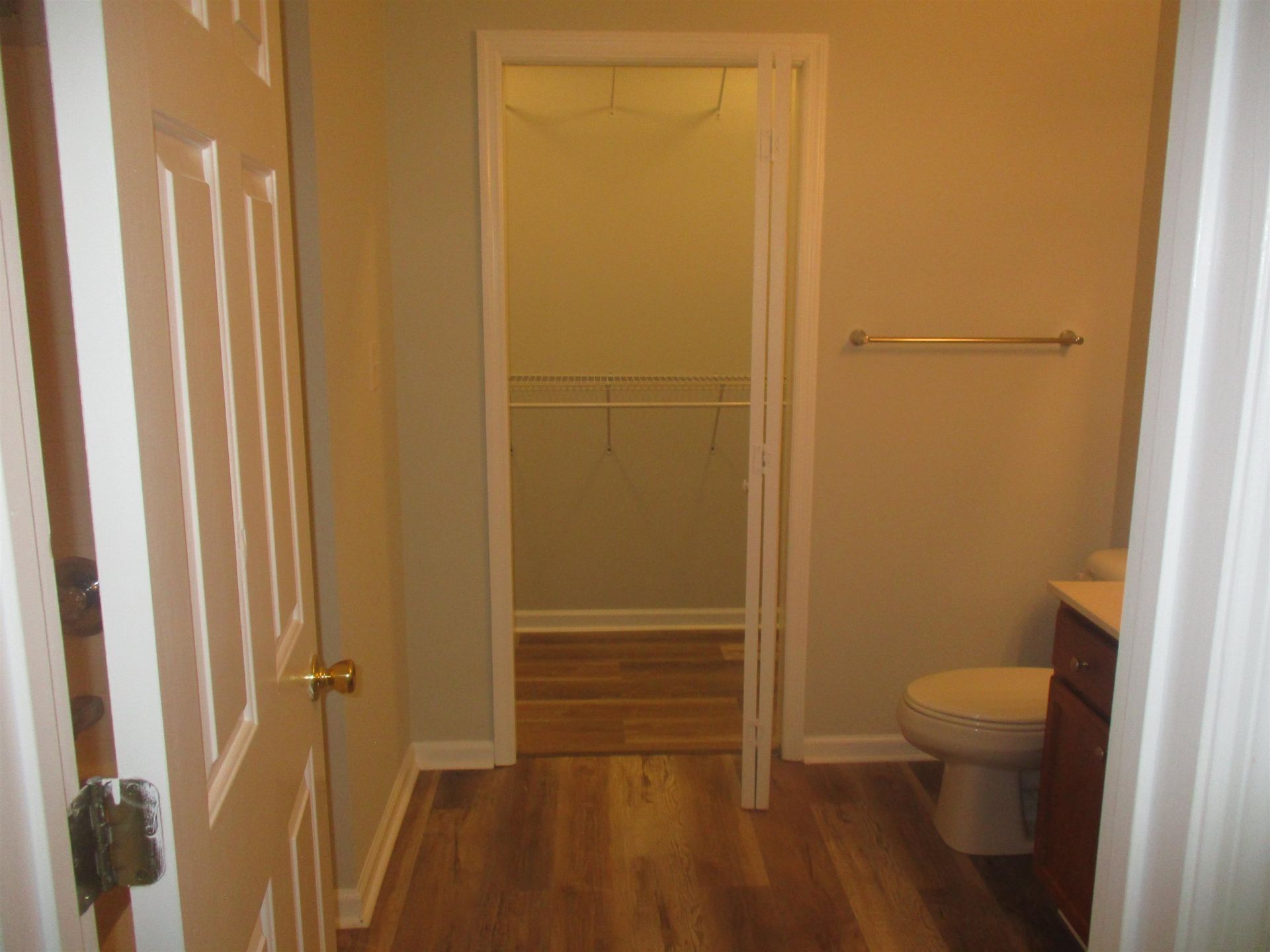 100 Lazy Willow Ln. Photo 12