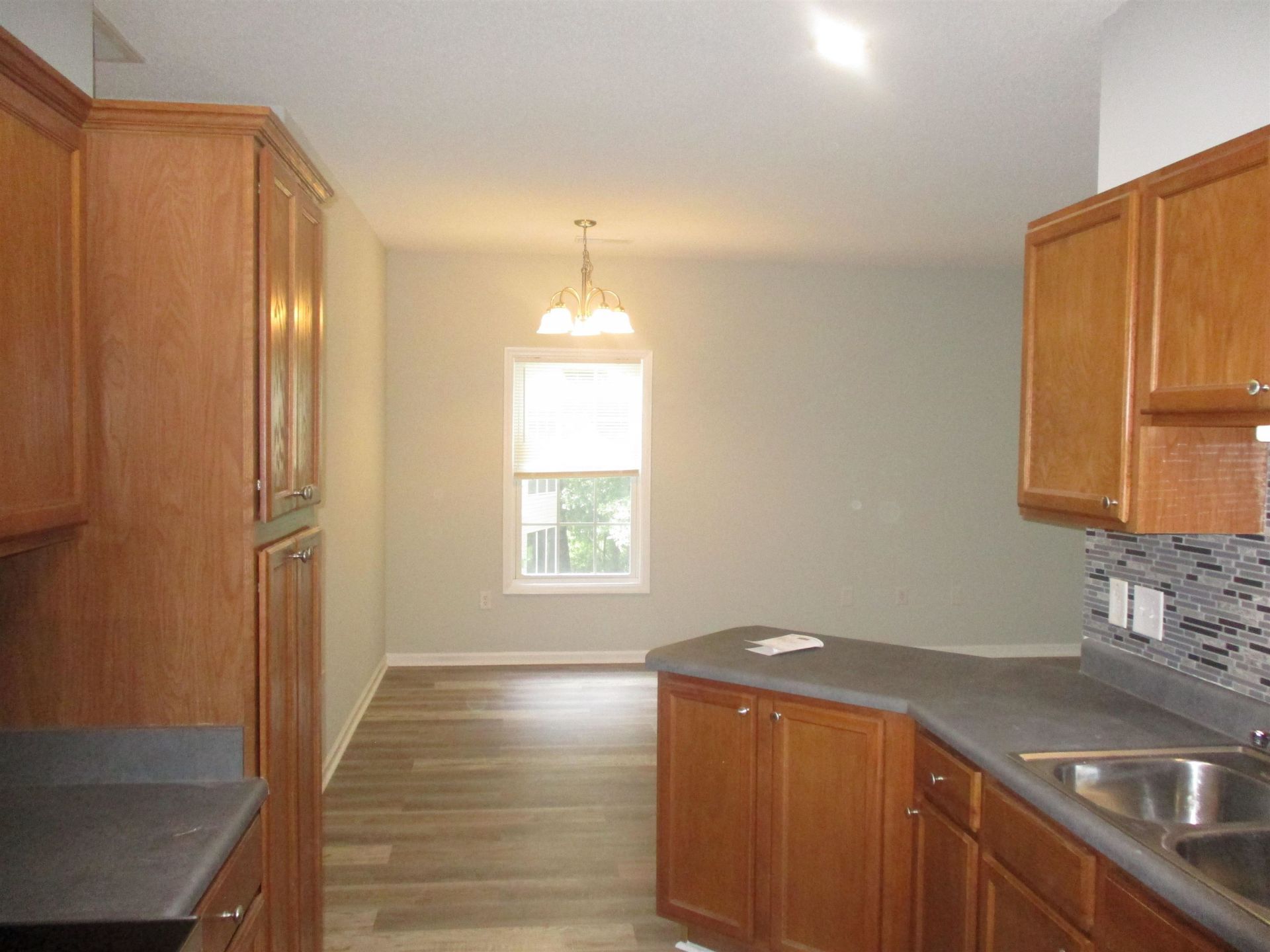 100 Lazy Willow Ln. Photo 8