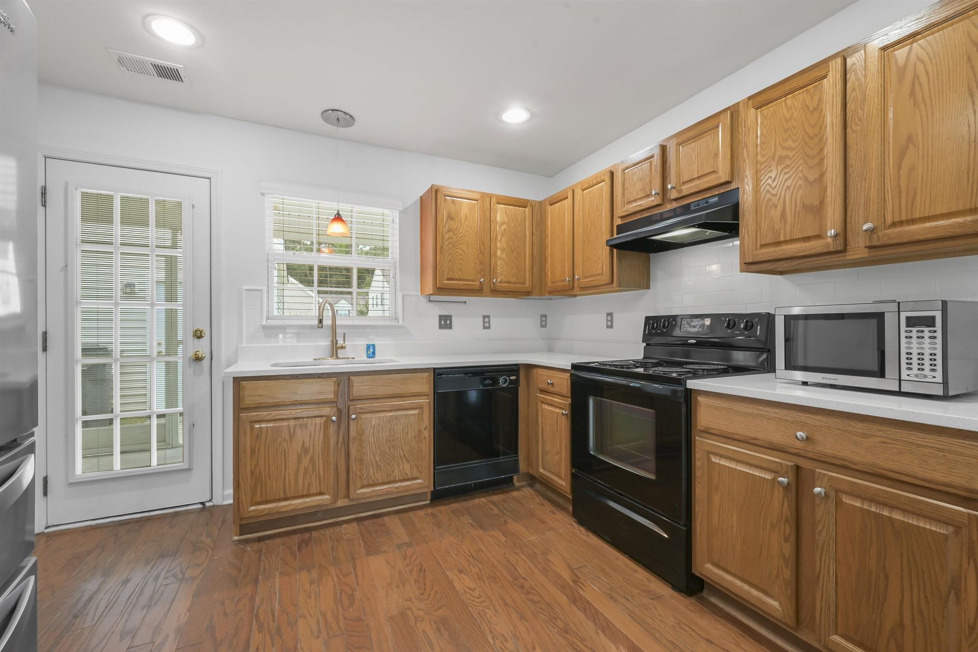 828 Barn Owl Ct.  Photo 7