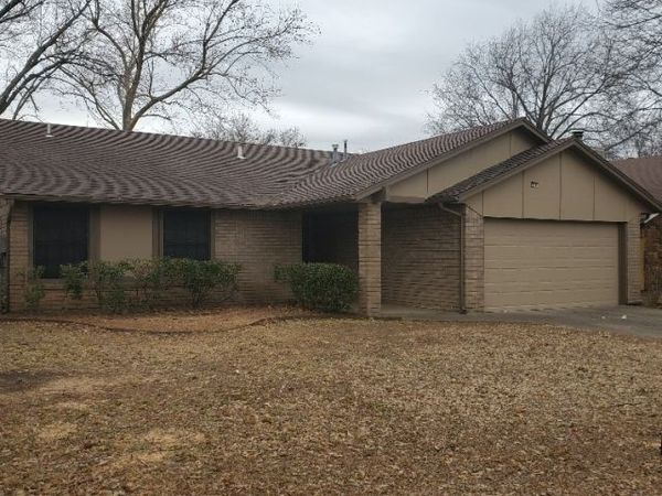 1568 E 68th Street , Tulsa, OK 74136