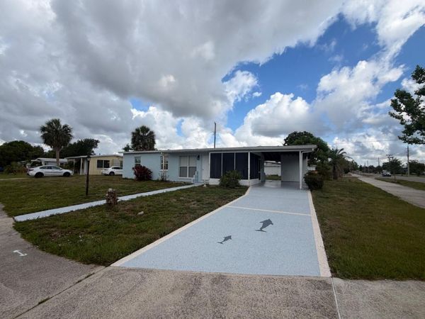 21090 BERSELL AVENUE , PORT CHARLOTTE, FL 33952