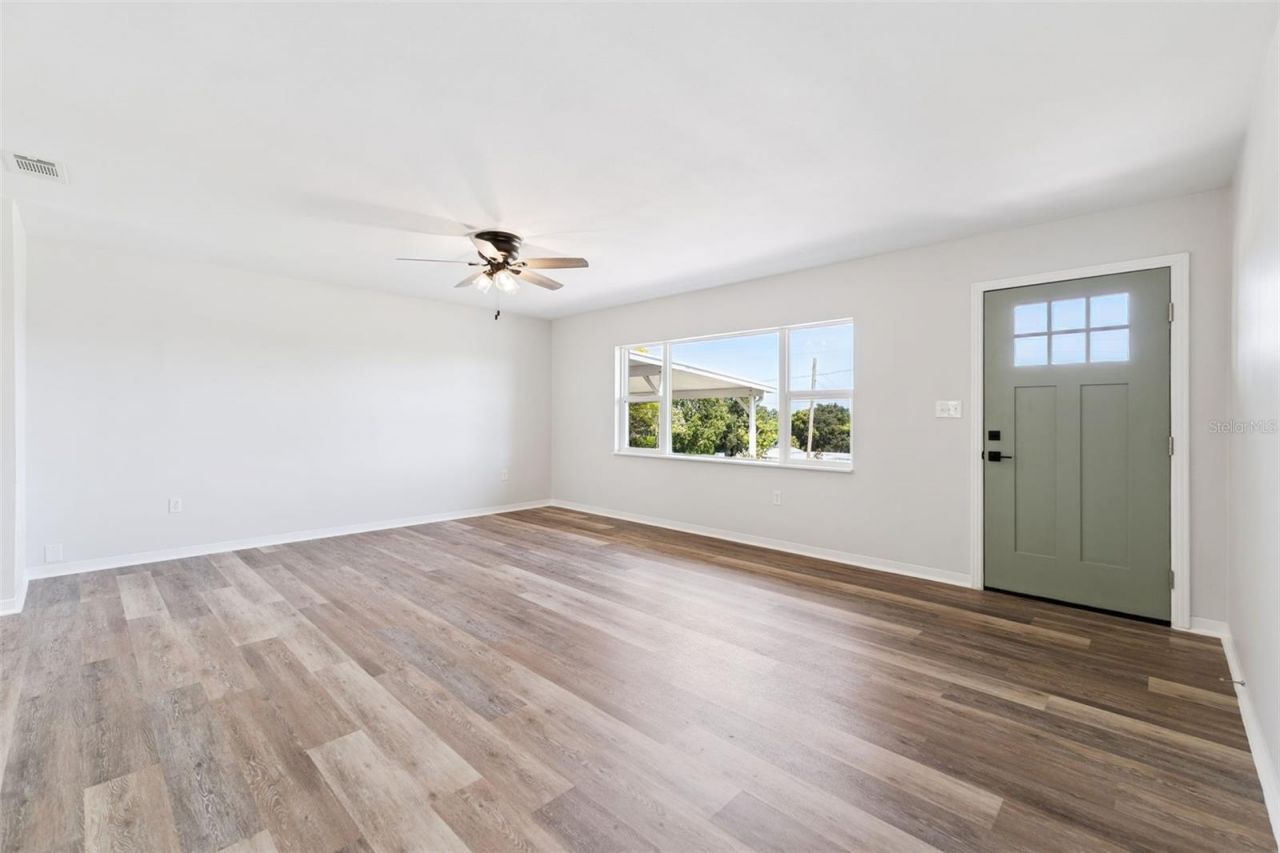 1024 Sunset Drive, Lake Wales, FL 33853 Photo