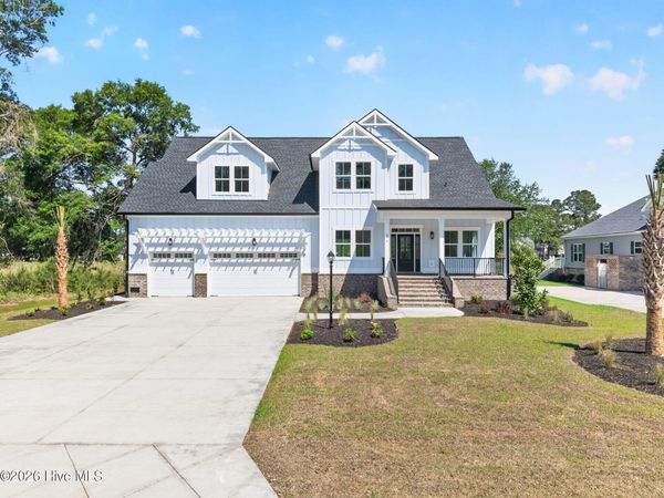 474 S Middleton Drive NW, Calabash, NC 28467