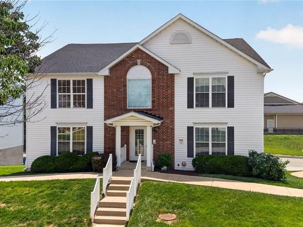10 Homefield Gardens Drive, Unit 17N, O'Fallon, MO 63366