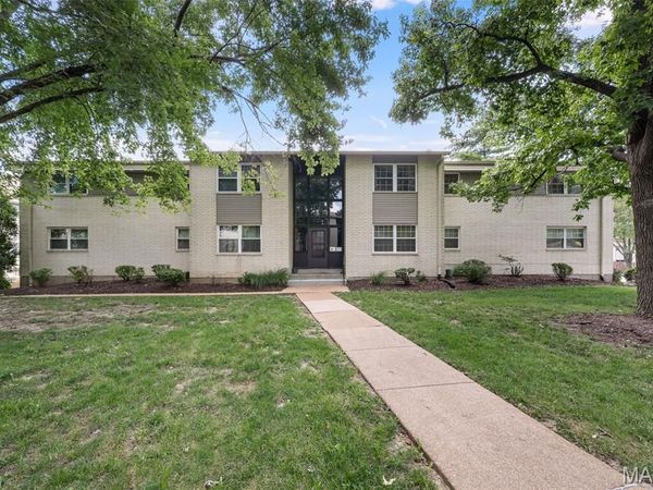 148 Cumberland Park Court , Unit E, Ballwin, MO 63011