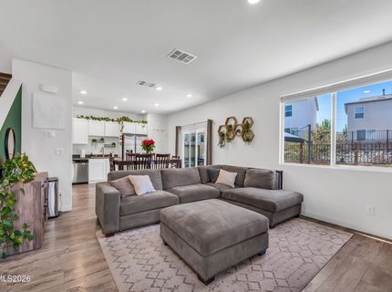 8744 Scenic Sky Drive, Reno, NV 89506 Photo