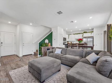 8744 Scenic Sky Drive, Reno, NV 89506 Photo