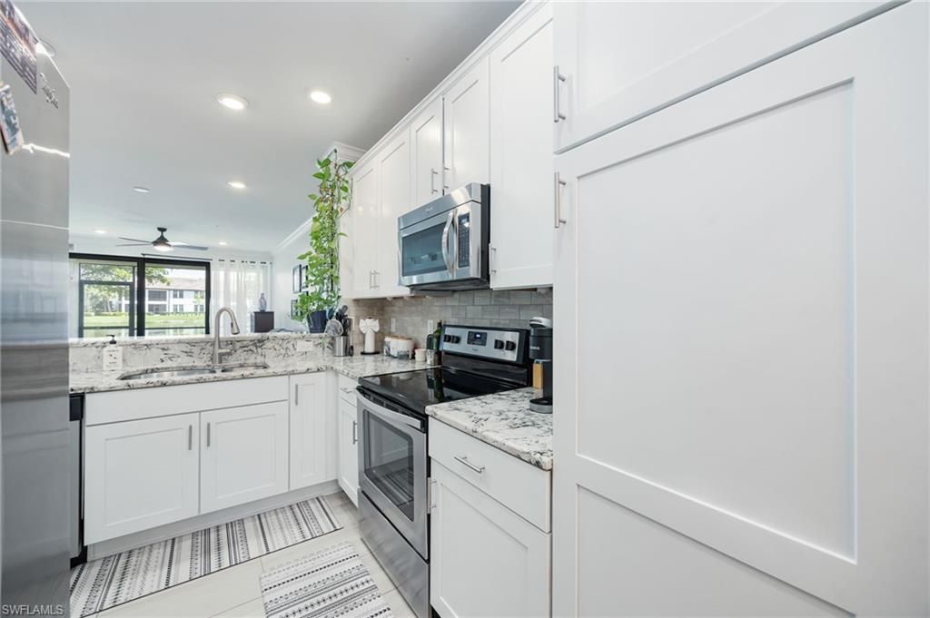 15122 Palmer Lake Cir , Unit 102, Naples, FL 34109 Photo